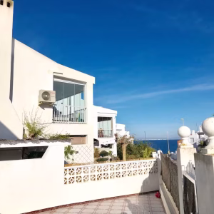 183e3195-e0f7-4630-870a-b54d787a6745