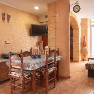 f2bc5c20-fe13-4472-bfe8-5554622fa0cb